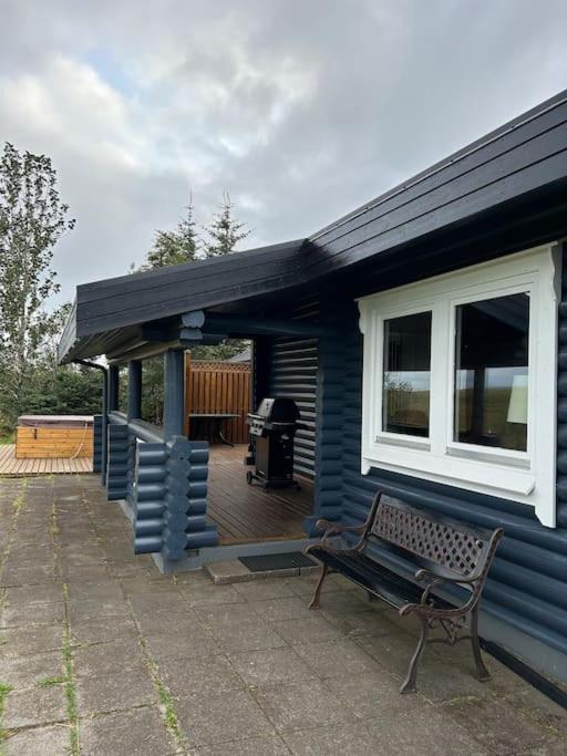 Luxury Cottage Located In The Golden Circle, Mountain View! ラウガーバットン エクステリア 写真