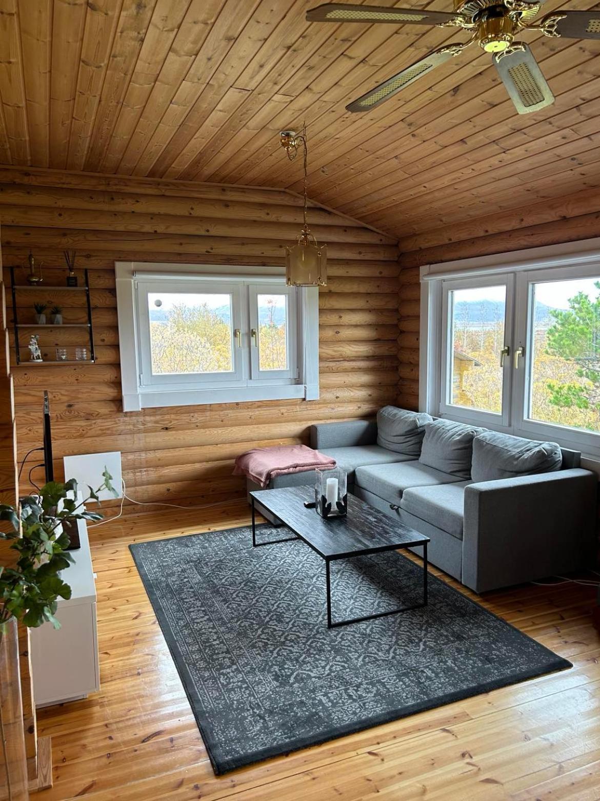 Luxury Cottage Located In The Golden Circle, Mountain View! ラウガーバットン エクステリア 写真